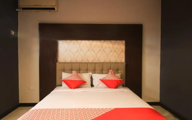 Hotel O Near Rsud Arifin Achmad Formerly Damon Butik Hotel