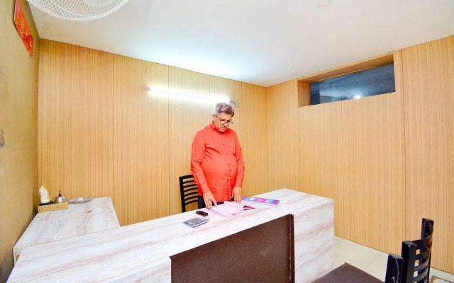 Vij Guest House by OYO Rooms