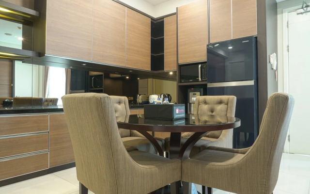 Modern 2BR Apartment at 1 Park Residence with Maid Room