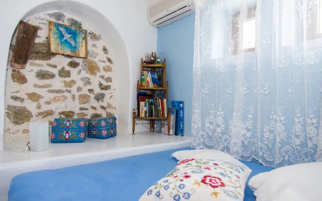 The Architect's Village House - Roof Terrace - AC - Wifi - SAT TV