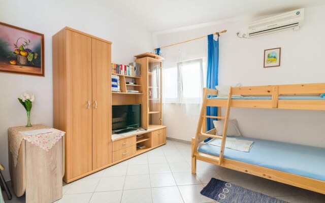 Amazing Apartment in Vir With Wifi and 1 Bedrooms