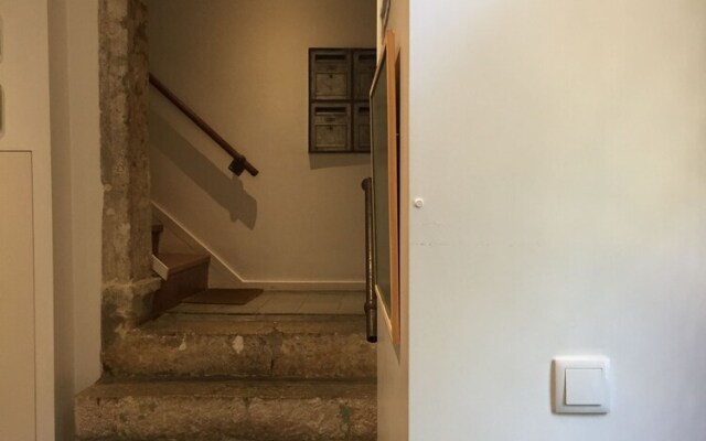 54 Santa Catarina Apartments