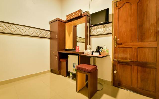 OYO 14226 Hotel Gago Inn