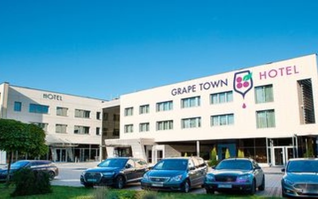 Grape Town Hotel