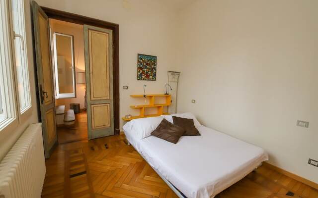 JOIVY Franci's House