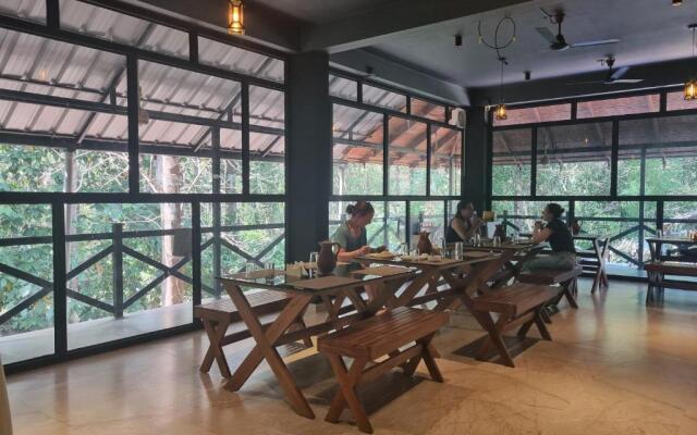 Vajra Ayurveda and Yoga Retreat