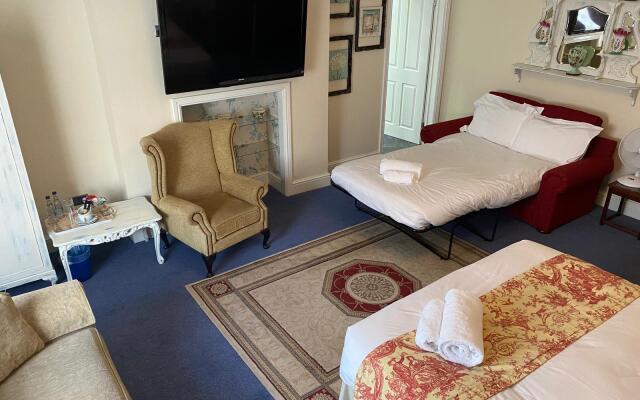 Calder House Hotel