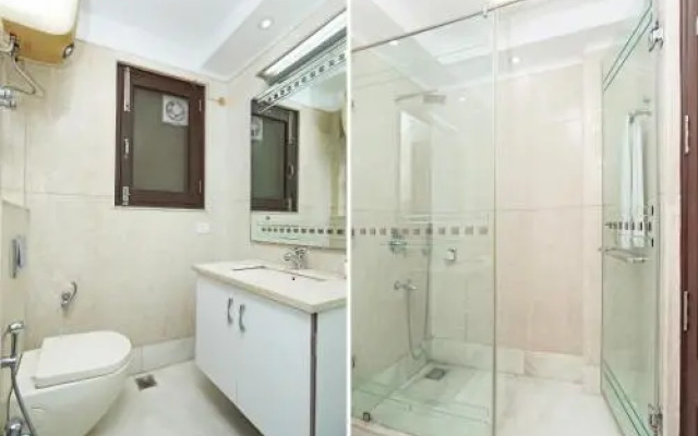 South Paradise by OYO Rooms