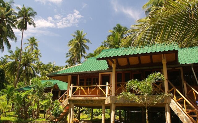 Koh Talu Island Resort - Mainland Bungalow