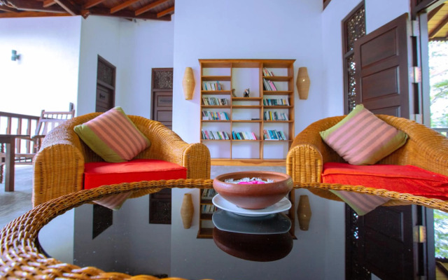 Niyagama House