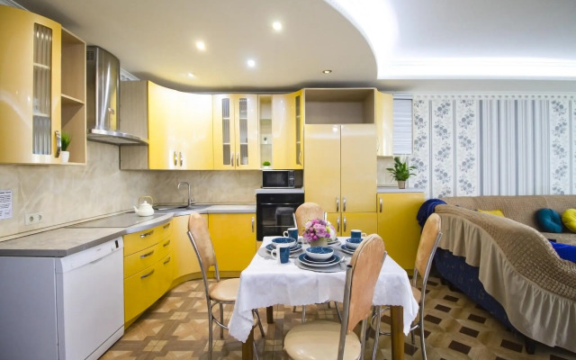 Moment House on 1 Podmoskovny Boulevard