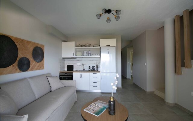 Euphoria Club 5 by Halkidiki Villas