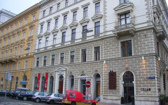 Exclusive B&B in The City Centre of Vienna