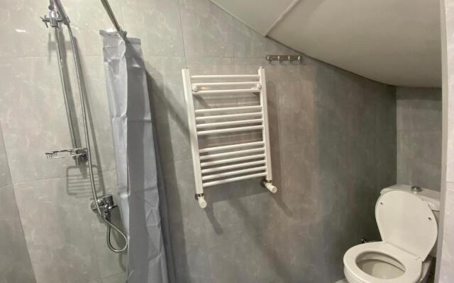 Santorini Hostel