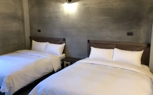 Peninsula Inn