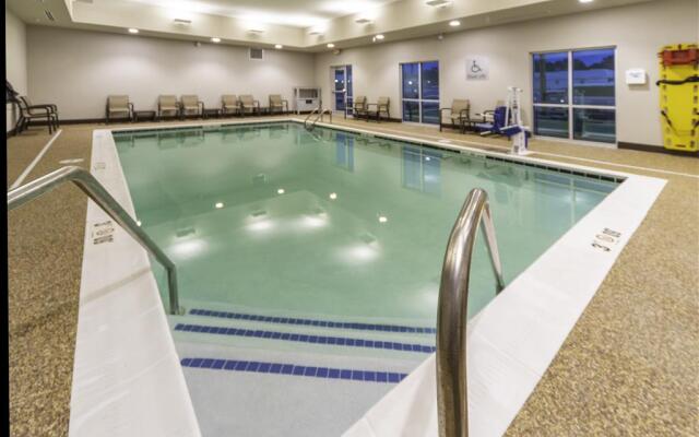 Best Western Plus St. Louis Airport Hotel