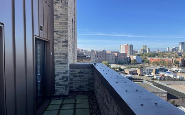 Salford City Retreat - Modern 2 Bedroom Apartment