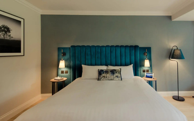 Tulfarris Hotel & Golf Resort