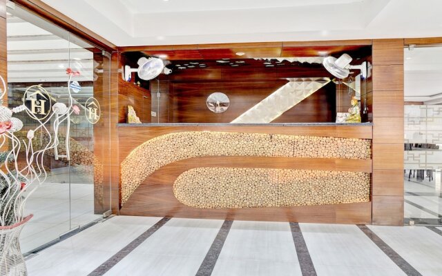 OYO 9507 Hotel Sathi Residency