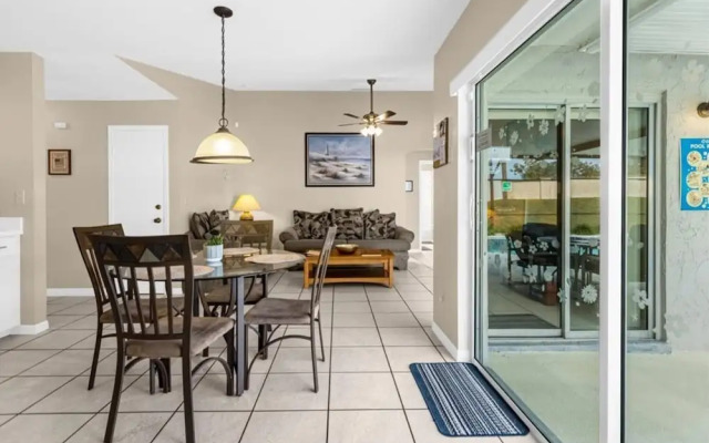 4 Bedroom - Budget Home With Private Pool