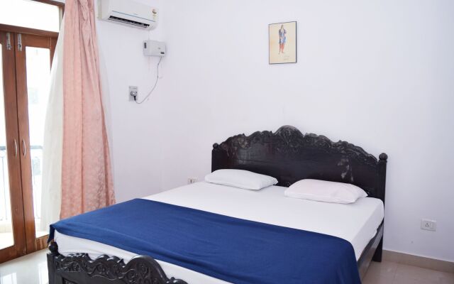 OYO Townhouse 256 Silver Palm Resort