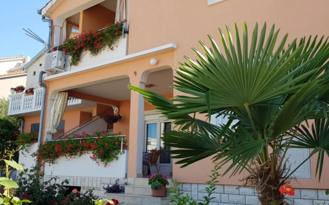 Studio Apartment Lili