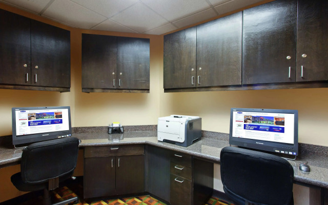 Hampton Inn & Suites Fresno-Northwest