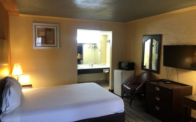 Nendels Inn & Suites