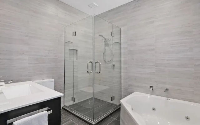 Grand Suites Murchison