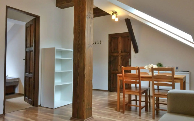 Lomnice Hotel & Restaurant