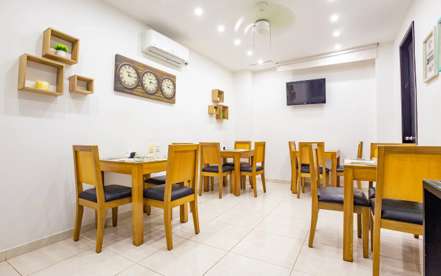 Hotel Ayenda Monteria Central
