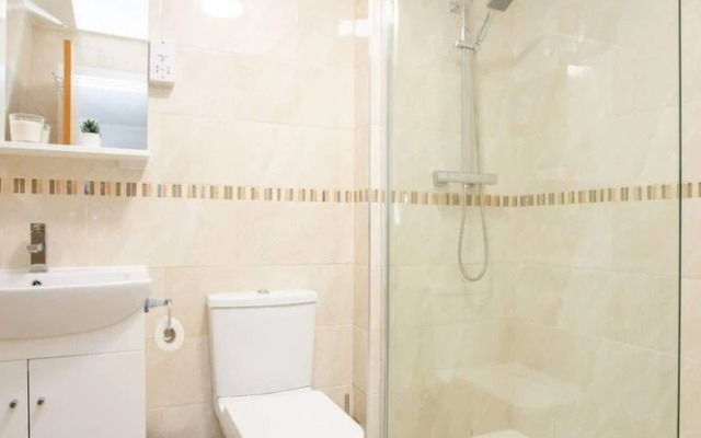 Modern 2 Bedroom Apartment in the Heart of London
