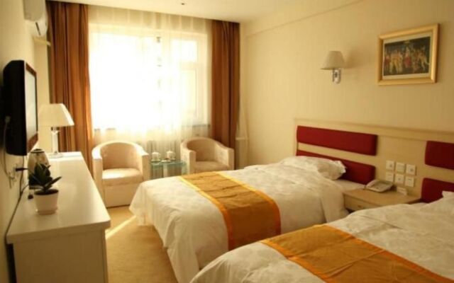 C’est La Vie Hotel Chengde