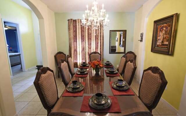 Watersong Resort Five-bedroom