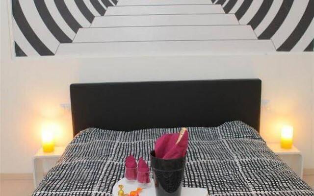 Chroma Suites