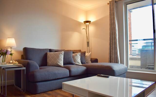 2 Bedroom Apartment With Balcony in Central Dublin