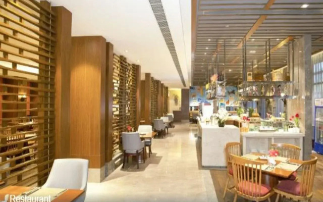 Mingyue Dongyi International Hotel