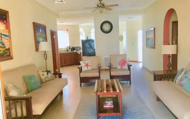 Blue Parrot Beach House