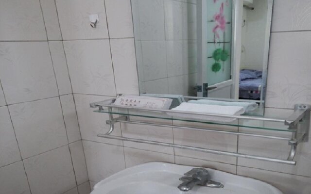 Kaifeng YoYo Express Hotel