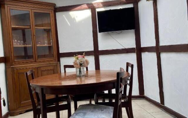Teign Townhouse within reach of the beach