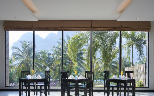 Amari Vang Vieng