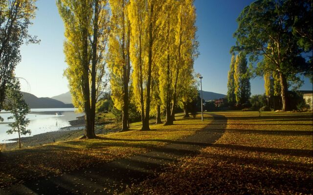 Distinction Te Anau Hotel And Villas