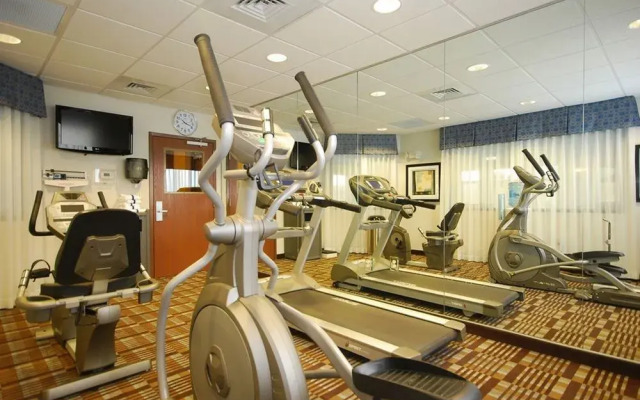 Holiday Inn Express & Suites Kittanning