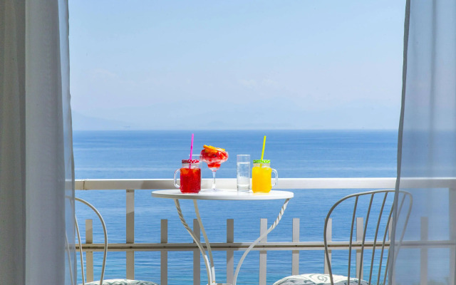 Aurora Beach Hotel