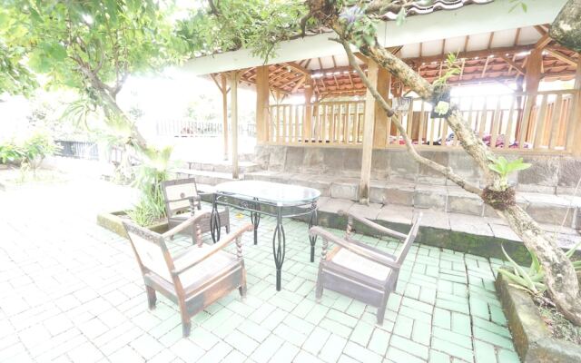 Hotel O Kencana Homestay Syariah Near Masjid AL-BAROKAH Kanyuran