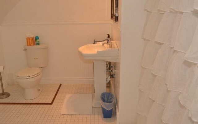 The Londoner Bed & Breakfast