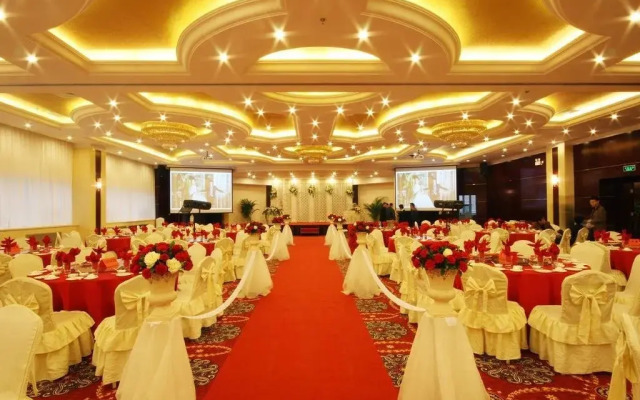 Teda Central Hotel