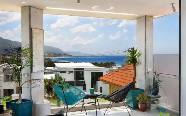 Sandon Point Coastal Abode