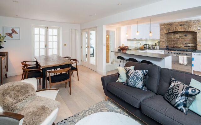 Mod 3 Br Flat Near Baker Street St In Marylebone