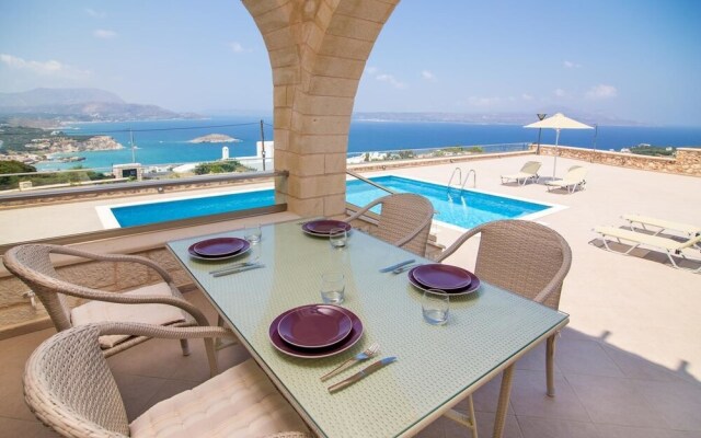 Philoxenia Luxury Stone Villa
